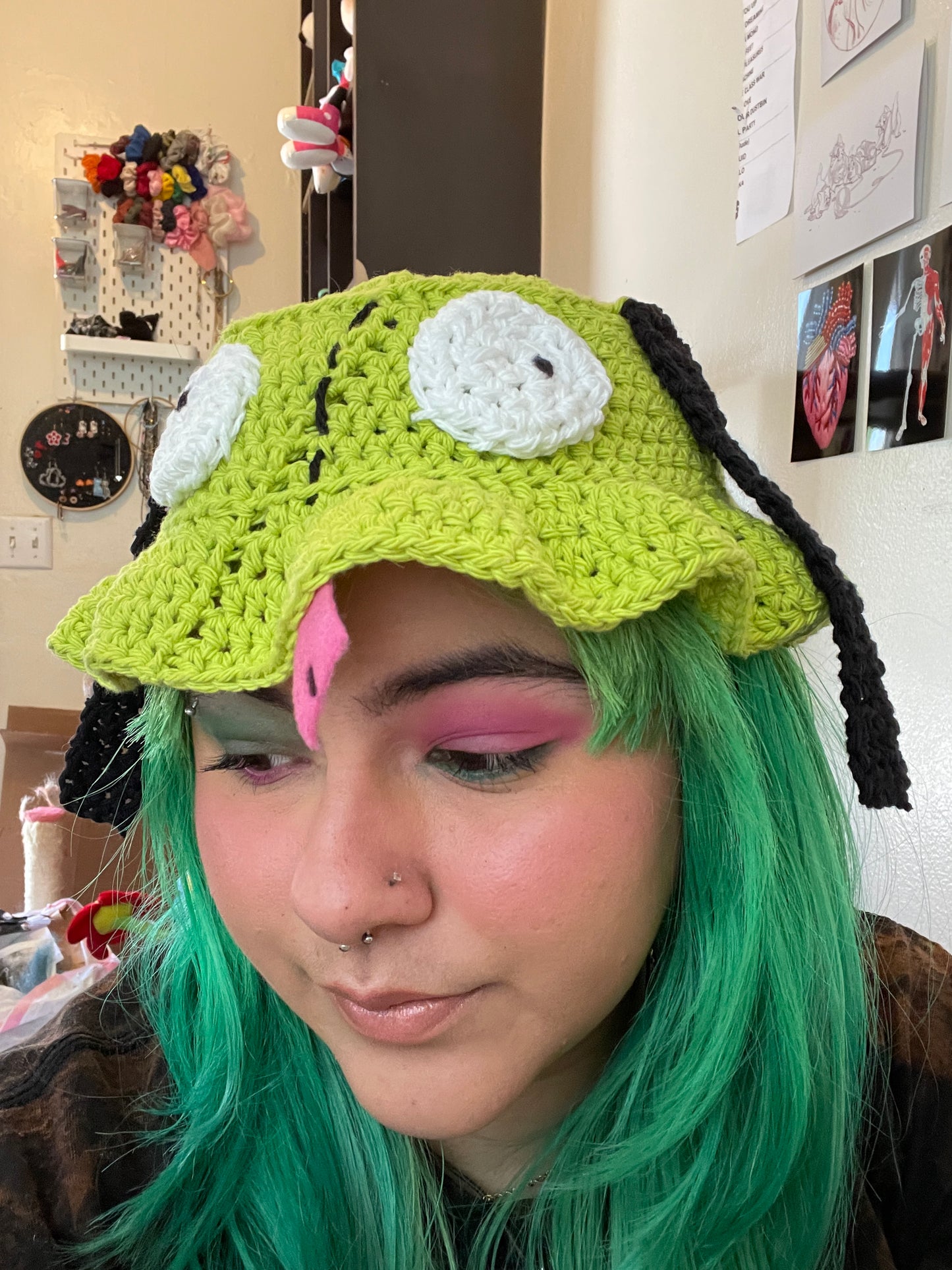 Robot Puppy Bucket Hat